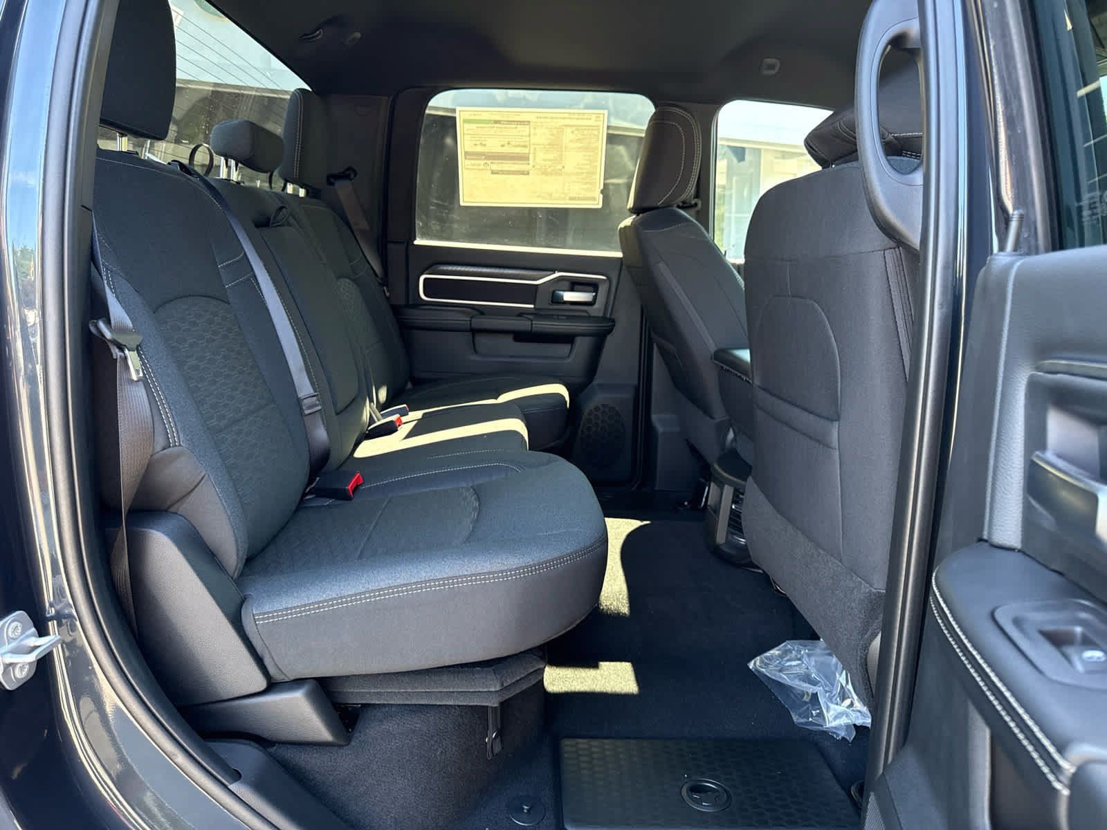 New 2027 RAM 3500 Big Horn AWD/4WD image 14