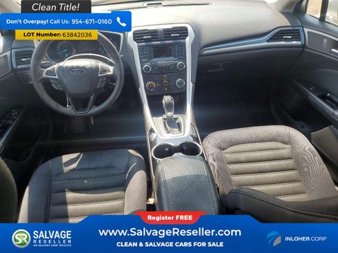 Used 2015 Ford Fusion SE FWD image 11