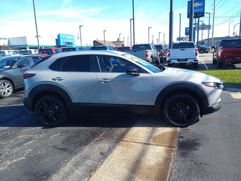 Used 2025 MAZDA CX-30 AWD 2.5 S w/ Select Sport Pkg image 2