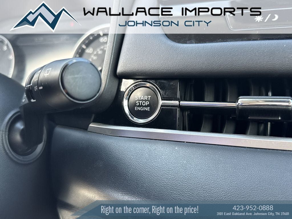 Used 2025 Mitsubishi Outlander AWD image 21
