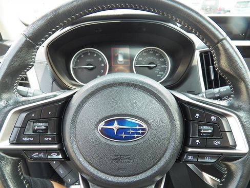 Used 2024 Subaru Forester Premium AWD/4WD image 19