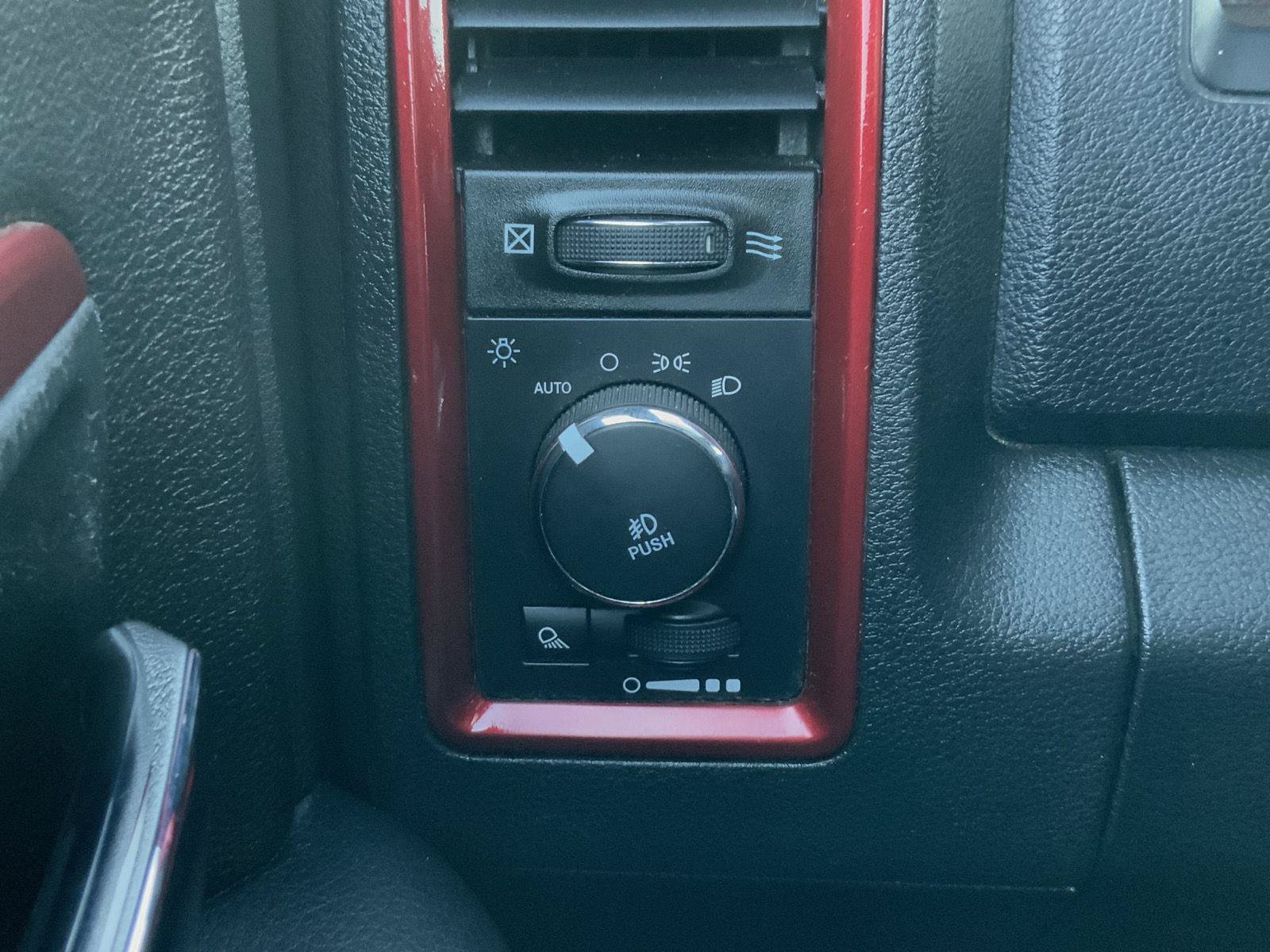 Used 2017 RAM 1500 Rebel w/ Luxury Group AWD/4WD image 27