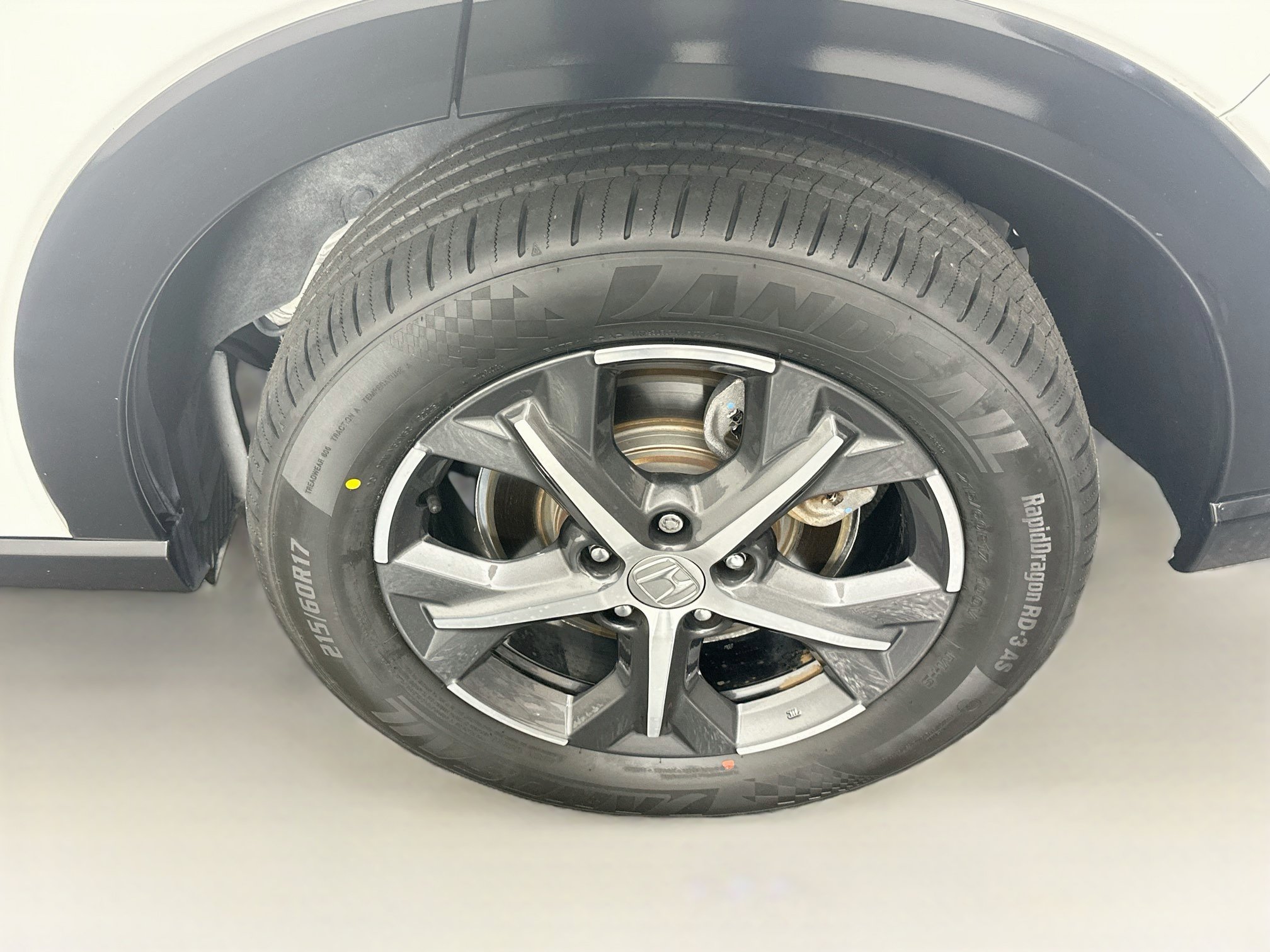 Used 2024 Honda HR-V EX-L image 11