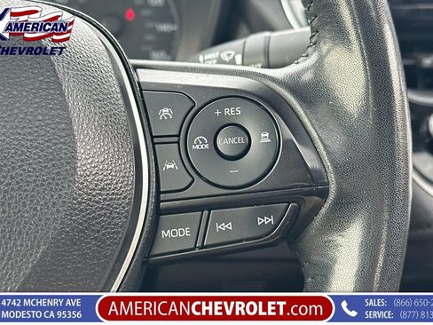 Used 2024 Toyota Corolla SE w/ SE Premium Package FWD image 32