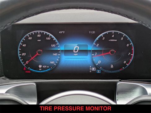 Used 2022 Mercedes-Benz GLB 250 4MATIC image 8