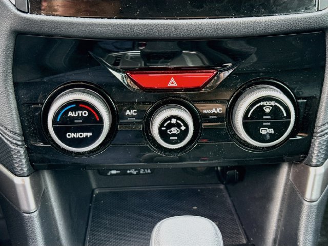 Certified 2023 Subaru Forester Premium AWD/4WD image 17