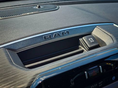 Used 2023 RAM 1500 Laramie AWD/4WD image 27