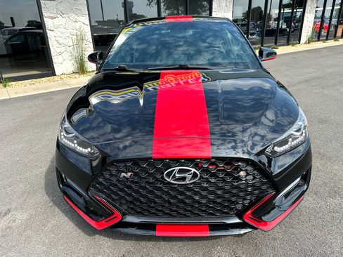 Used 2020 Hyundai Veloster N w/ Performance Package image 10
