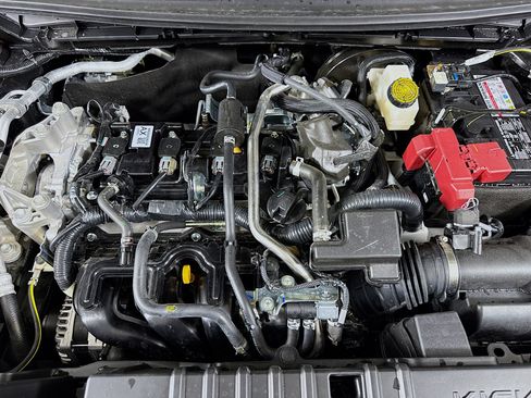 Used 2026 Nissan Kicks SV FWD image 39