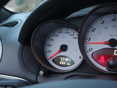 Used 2005 Porsche Boxster S image 45