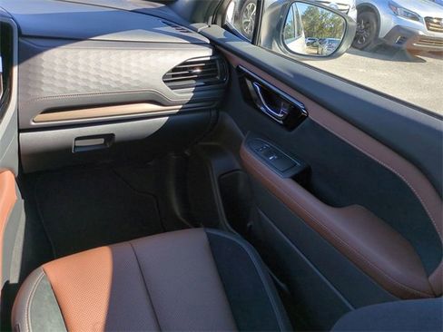 Used 2025 Subaru Forester Touring image 17