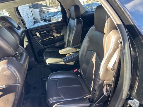 Used 2017 GMC Acadia Limited SLT image 17