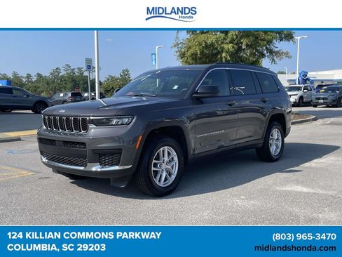 Used 2025 Jeep Grand Cherokee L Laredo RWD image 3