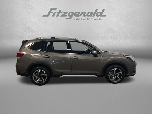 Used 2024 Subaru Forester Touring w/ POP Package 3 AWD/4WD image 7
