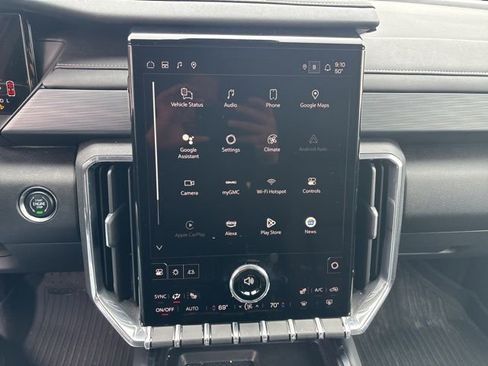 Used 2024 GMC Acadia Elevation w/ Luxury Package image 23