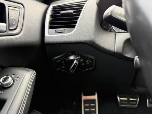 Used 2016 Audi SQ5 Premium Plus w/ Technology Package image 28