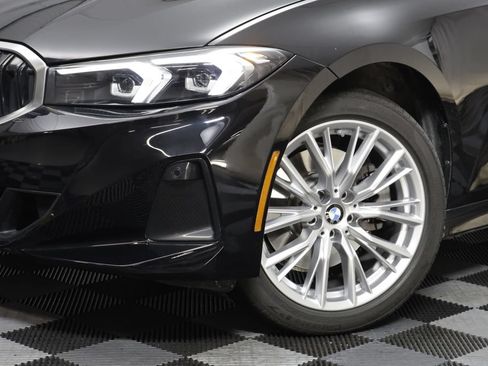 Used 2023 BMW 330i xDrive Sedan w/ Premium Package AWD/4WD image 3
