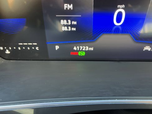 Certified 2023 Volkswagen Tiguan SE image 21