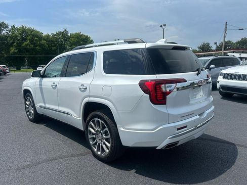 Used 2023 GMC Acadia Denali w/ Denali Ultimate Package FWD image 7