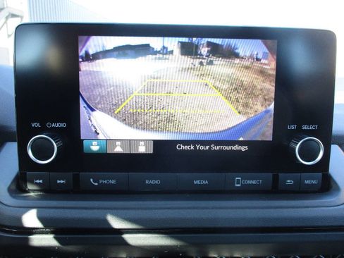 Used 2023 Honda Accord EX image 16