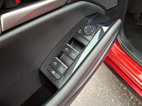 Used 2024 MAZDA MAZDA3 s FWD image 25