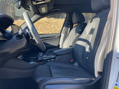 Used 2023 BMW X3 sDrive30i w/ M Sport Package image 12