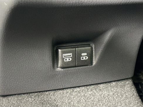 Certified 2025 Toyota Camry SE w/ Convenience Package image 39