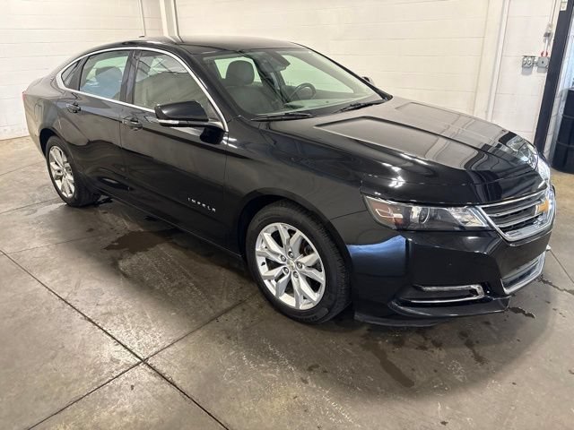 Used 2018 Chevrolet Impala LT w/ LT Convenience Package FWD image 3
