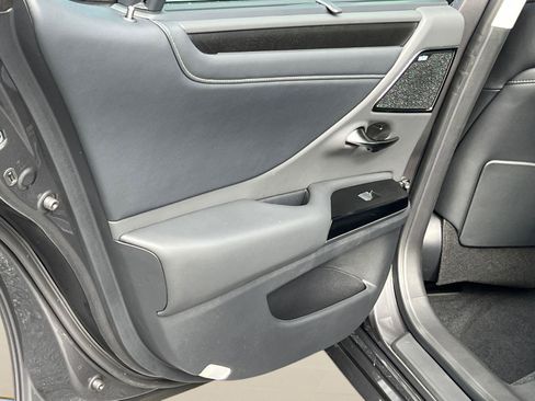 New 2025 Lexus ES 350 Ultra Luxury image 16