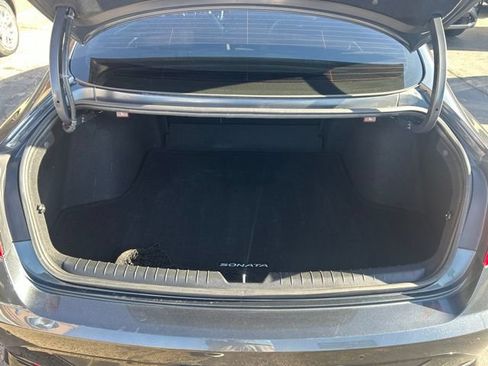 Used 2023 Hyundai Sonata Limited FWD image 9