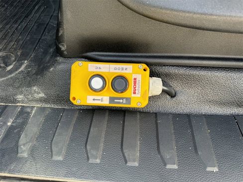 New 2024 Ford F350 XL image 20