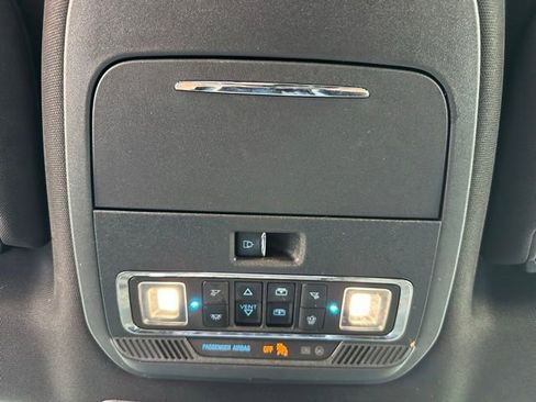 Used 2022 Ford F150 Lariat w/ Equipment Group 502A High image 24