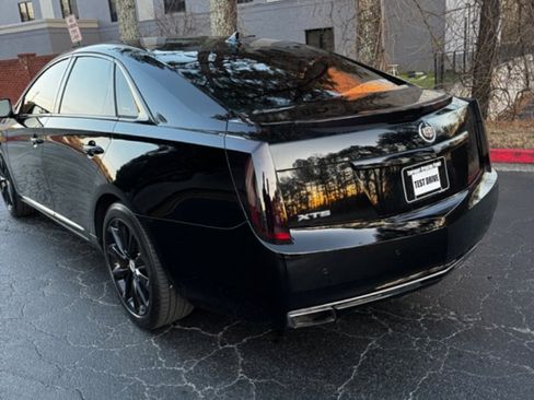 Used 2014 Cadillac XTS Premium image 2