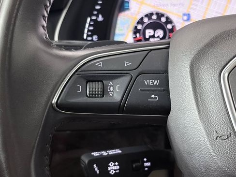 Used 2018 Audi Q7 3.0T Prestige w/ Prestige Package AWD/4WD image 17