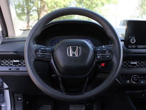 Used 2023 Honda Accord EX image 9