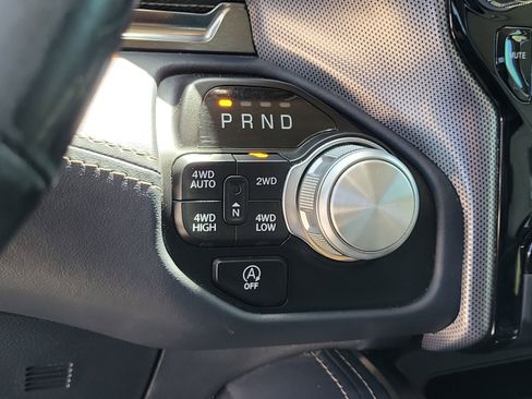 Used 2021 RAM 1500 Limited AWD/4WD image 29