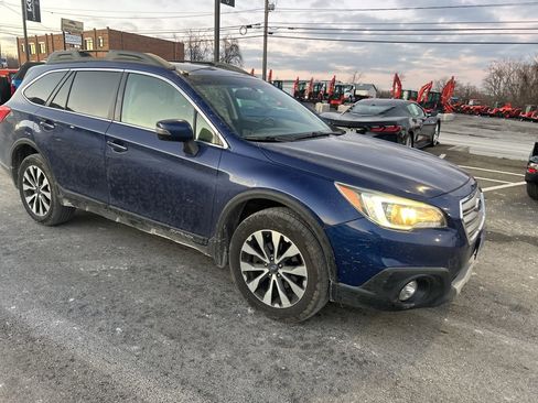 Used 2016 Subaru Outback 2.5i Limited image 9