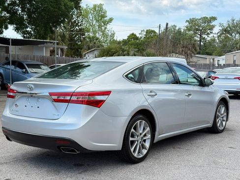 Used 2014 Toyota Avalon XLE Touring FWD image 8