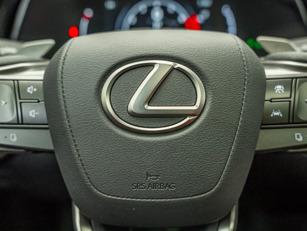 Used 2023 Lexus RX 350 F Sport w/ Cold Area Package AWD/4WD image 23