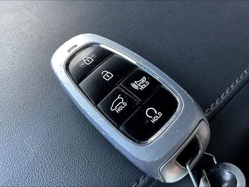 Used 2024 Hyundai Palisade Limited image 10