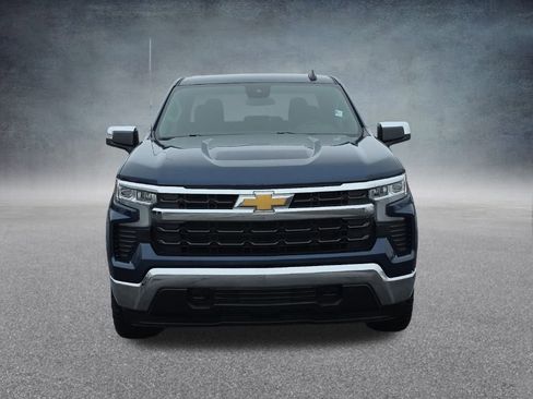 Used 2022 Chevrolet Silverado 1500 LT image 2