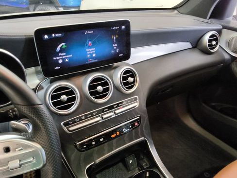 Used 2023 Mercedes-Benz GLC 300 4MATIC Coupe image 20