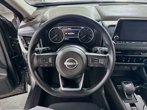 Used 2023 Nissan Rogue S AWD/4WD image 14