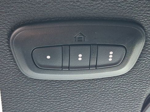 Used 2023 Jeep Wrangler Unlimited Sport AWD/4WD image 28