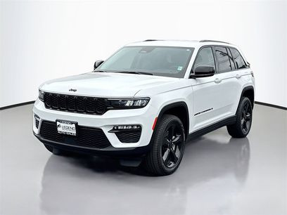 Used 2023 Jeep Grand Cherokee Limited w/ Black Appearance Package