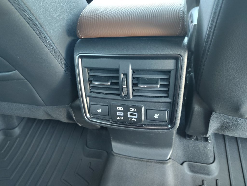 Certified 2025 Subaru Forester Touring AWD/4WD image 26