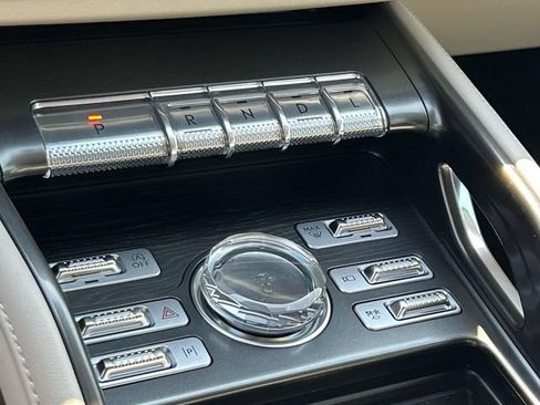 New 2026 Lincoln Nautilus Reserve AWD/4WD image 34