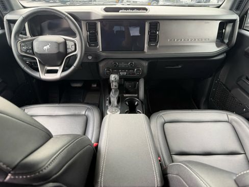Used 2025 Ford Bronco Big Bend w/ Black Diamond Package AWD/4WD image 19