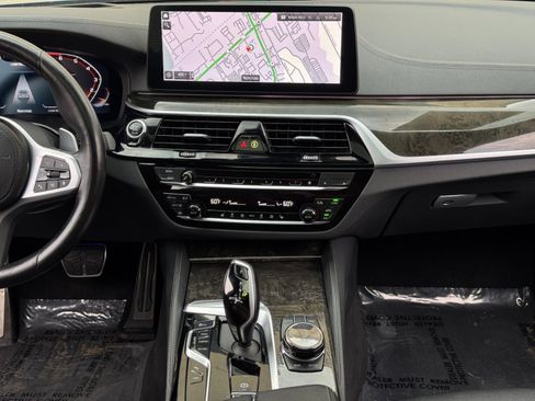 Used 2023 BMW M550i xDrive w/ Executive Package AWD/4WD image 26