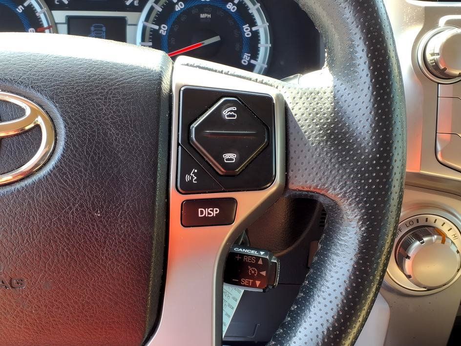 Used 2016 Toyota 4Runner SR5 AWD/4WD image 24
